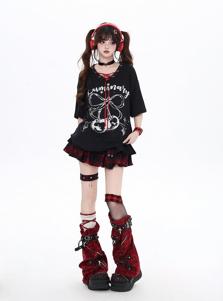 Print T-Shirt with V-Neck Lace-up Neckline Black/White Cherry Detail