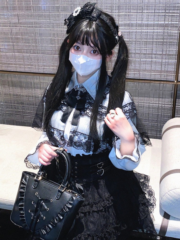 Jirai Kei Bluse im Landminenstil, weiß und schwarz/ganz schwarz, mit Cape-Design aus Spitze