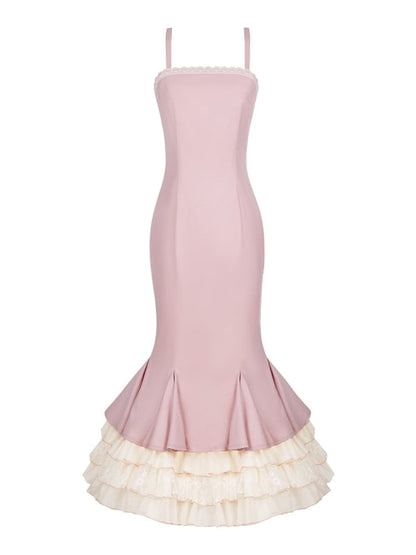 エレガントな3層のピンクの裾のマーメイドスリップドレスフリル