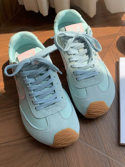 Green Front Bowknot Lace-up Design Sneakers Ties