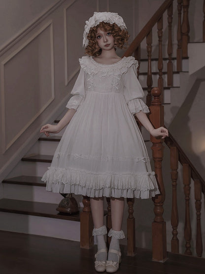Weißes Lolita-Kleid mit kurzer Taille und hohen Ärmeln