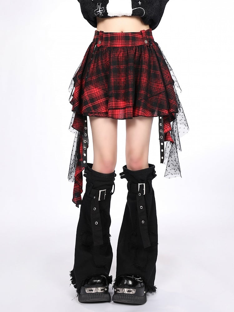 Asymmetrischer rot karierter Stufen-Minirock mit Spitzenüberzug Y2K