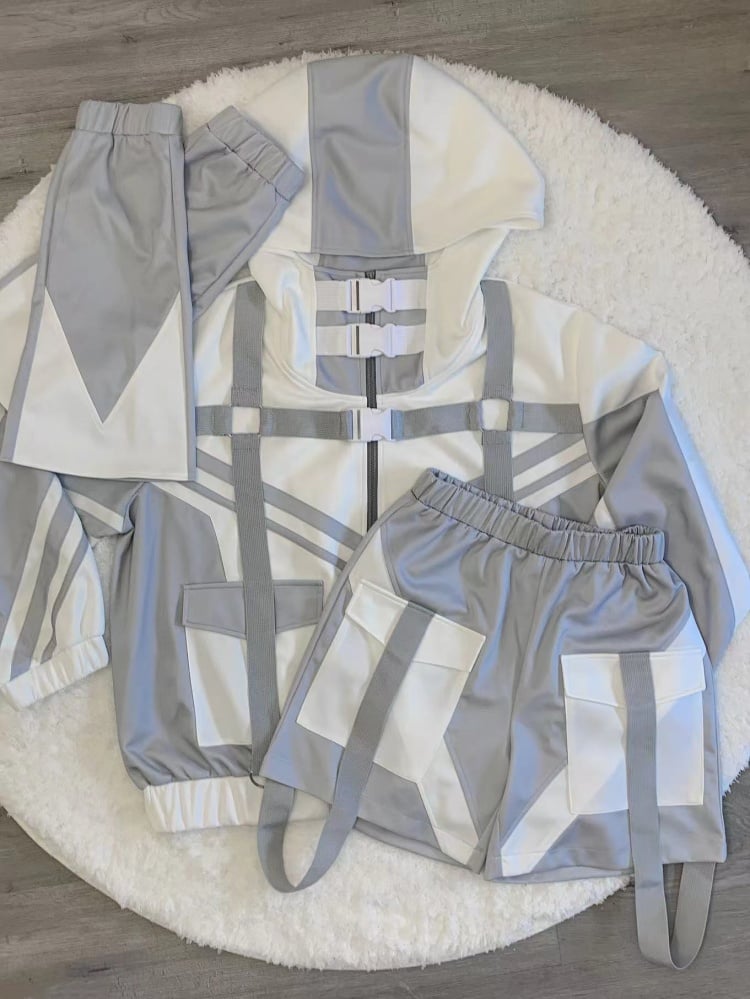 ホワイト＆グレーのサイバーパンクフレアレッグウォーマー