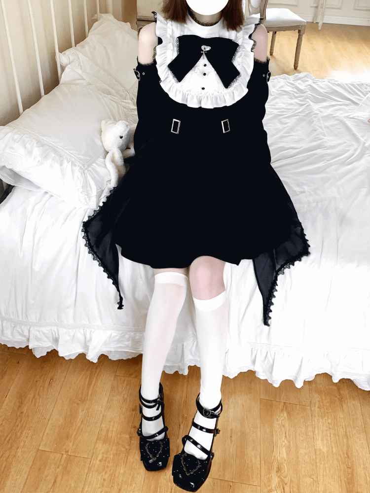 Dress Open Shoulder with Adjustable Heart Buckles and Handkerchief Hem and Jirai Kei Black White