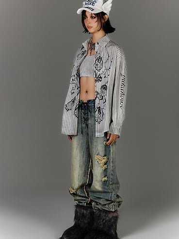 Silhouette Oversized Black  White Stripes Distressed Graffiti Shirt