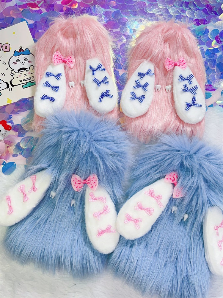 Jambières à poils longs style années 2000 avec oreilles de lapin roses et bleues