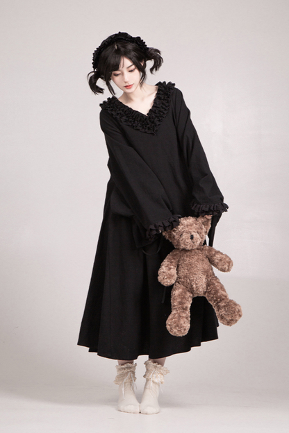 Apron Dress + Lolita Doll Gothic