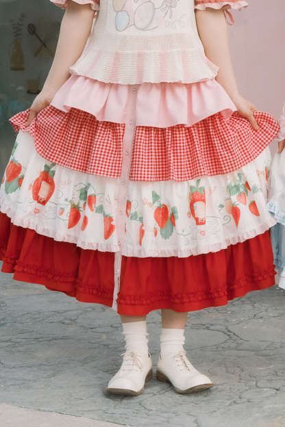 カラフルに揺れるフリルタワースカート