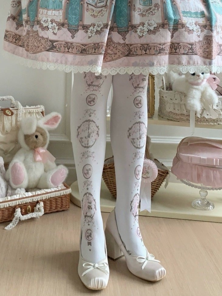 Sweet Lolita Tights with Floral Print in Three Colors - ROJI ROJI
