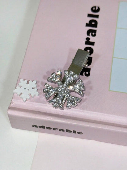 Silver Snowflake Hairclip with Rhinestone Decorations - IVONA boutique