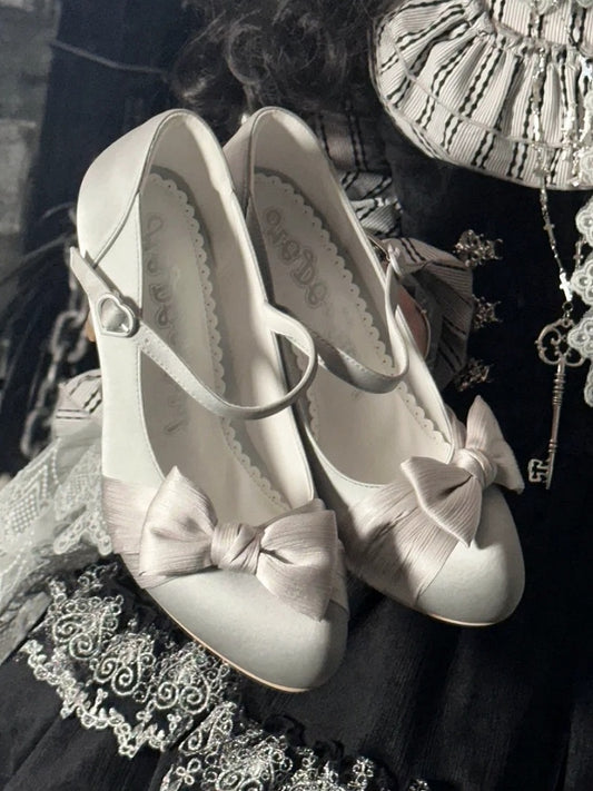 Sophisticated Silver Lolita Mid Heels - PU Leather with Ornamental Bow & Romantic Heart Fastener