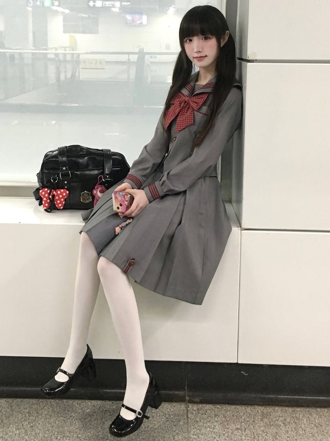 袖付きグレーロングブラウスセーラーJK刺繍襟制服花柄