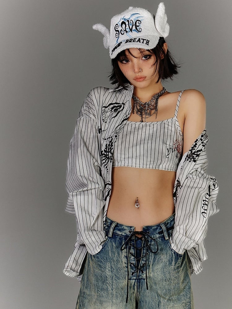 Silhouette Oversized Black  White Stripes Distressed Graffiti Shirt