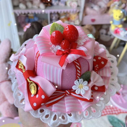 蝶結びのレースデザイントリムミニピンクの花柄ストロベリーハット装飾ディテール