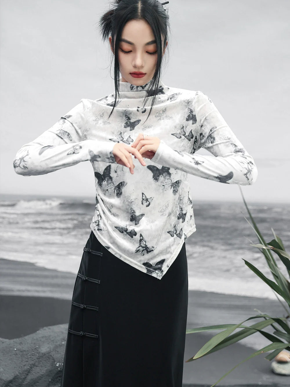 Asymmetrisches, schmales Butterfly-Top