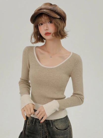 Slim Contrast Color Knit
