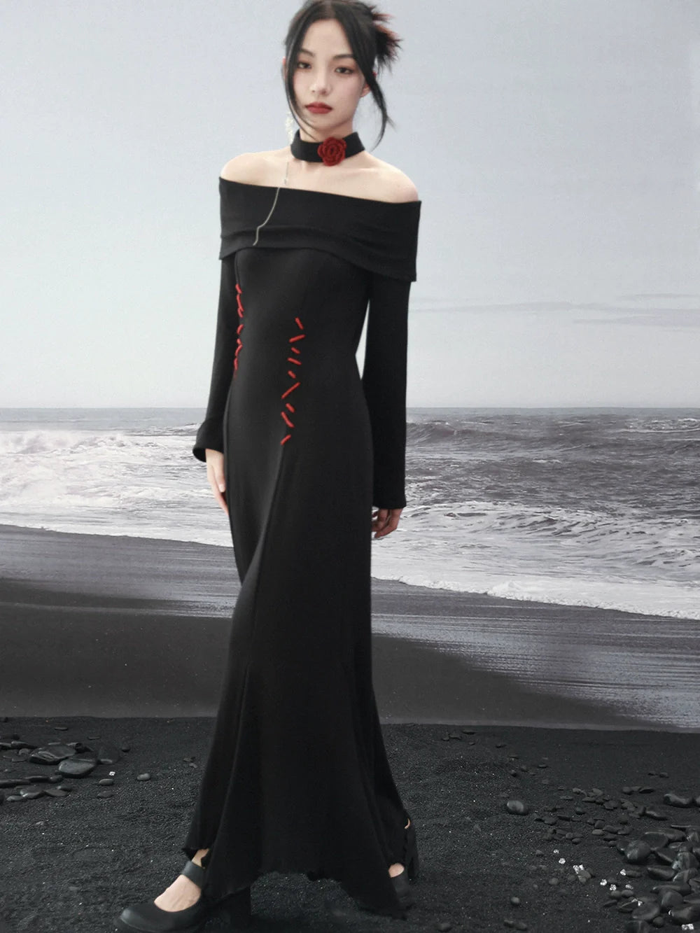 Off-the-shoulder Slim Slim Dark Draped Dress