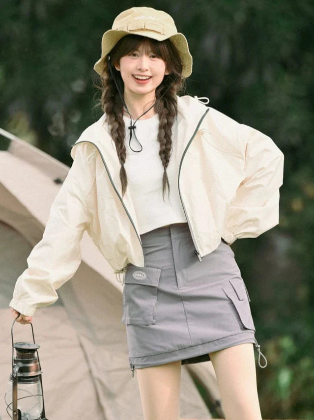 Arbeitskleidung im Camp-Stil