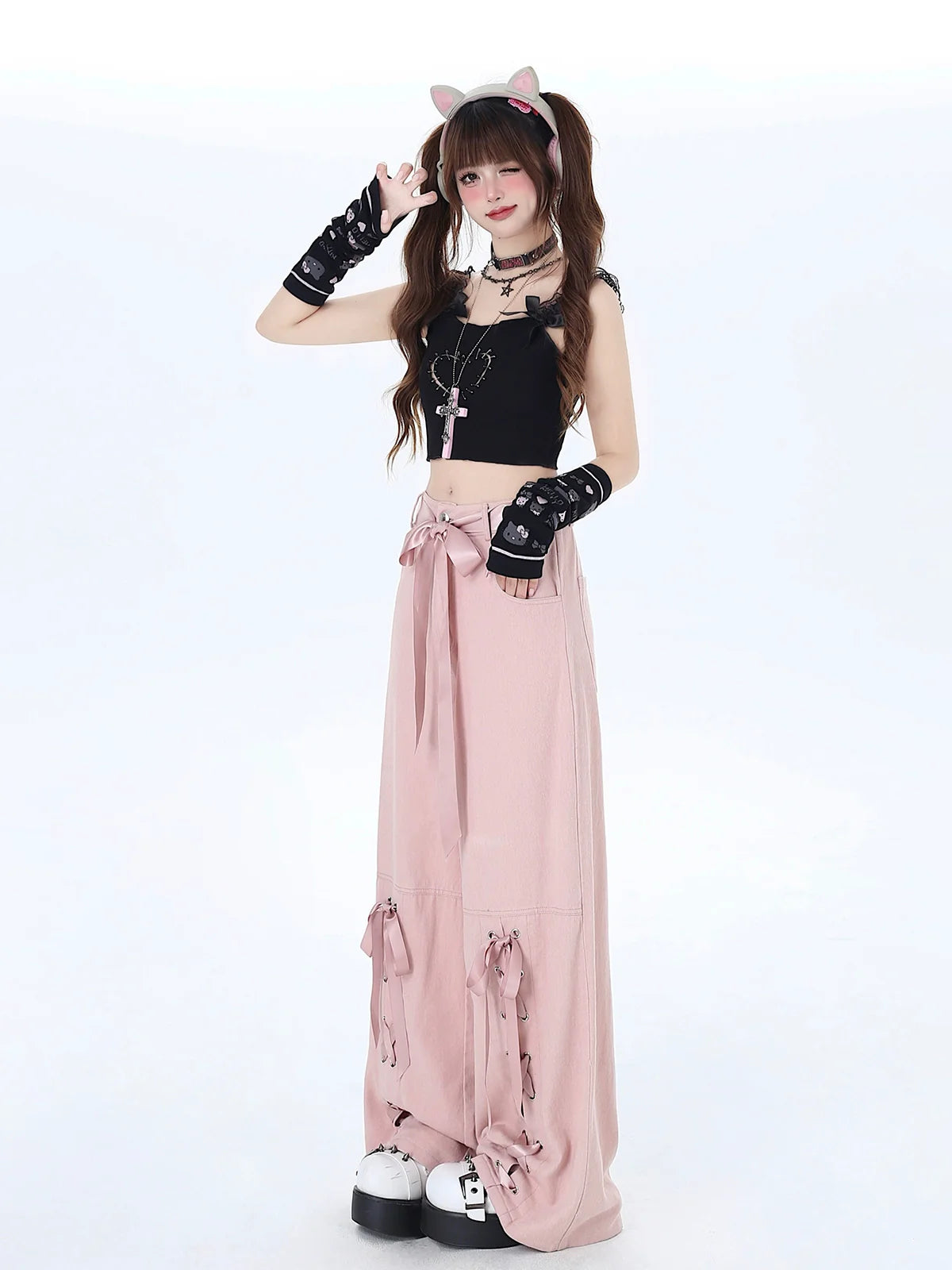 Satinhose mit Schleife und Schnürung, locker