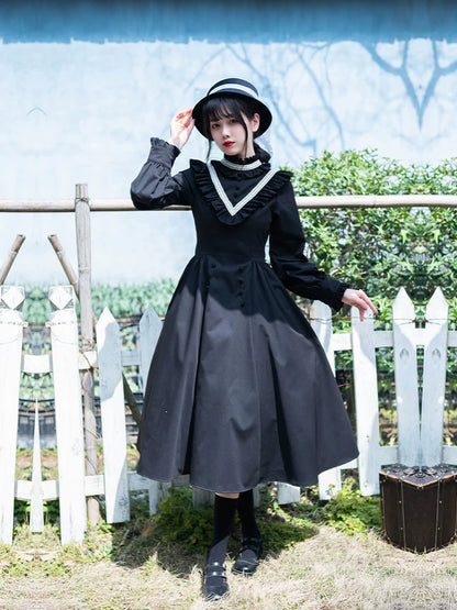 Big Gothic Dress Elegant