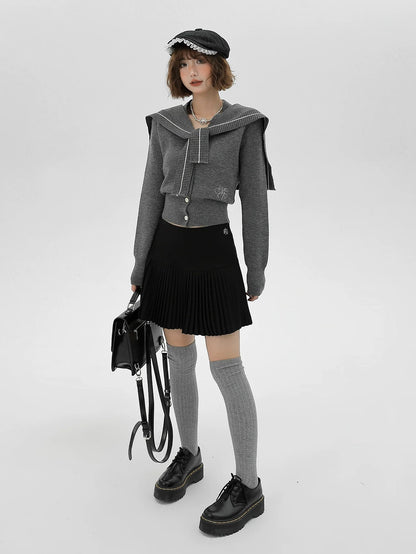 ブラックAラインプリーツスカート