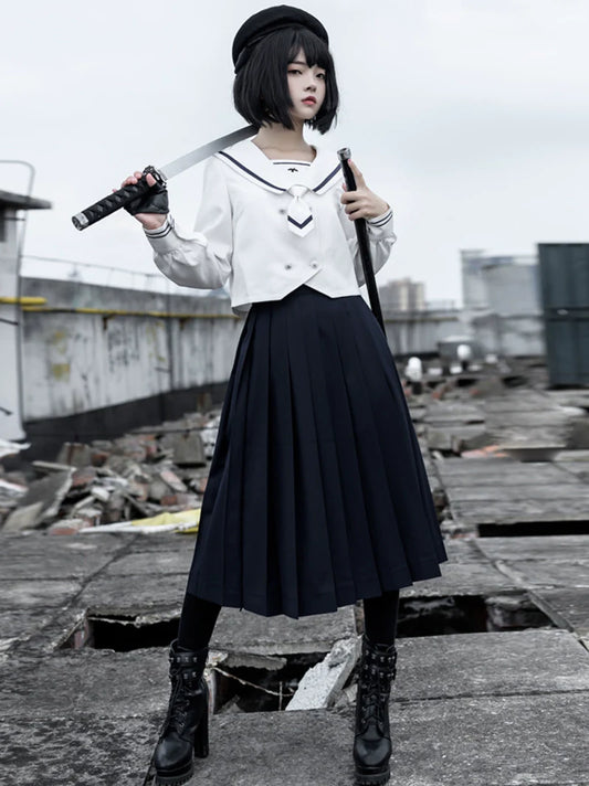 Sailor Skirt Color Girl + Dark Pleated Top