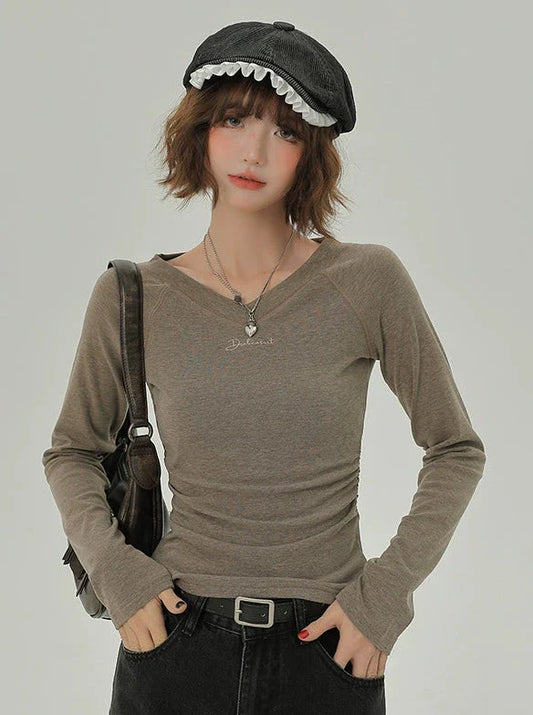 Retro Raglan American T V-Neck