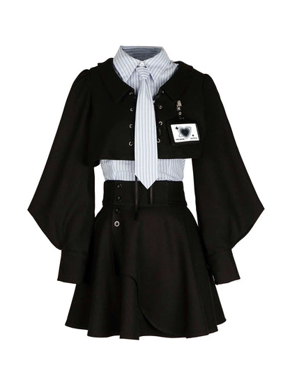 Blau-schwarz gestreifter Collegeanzug