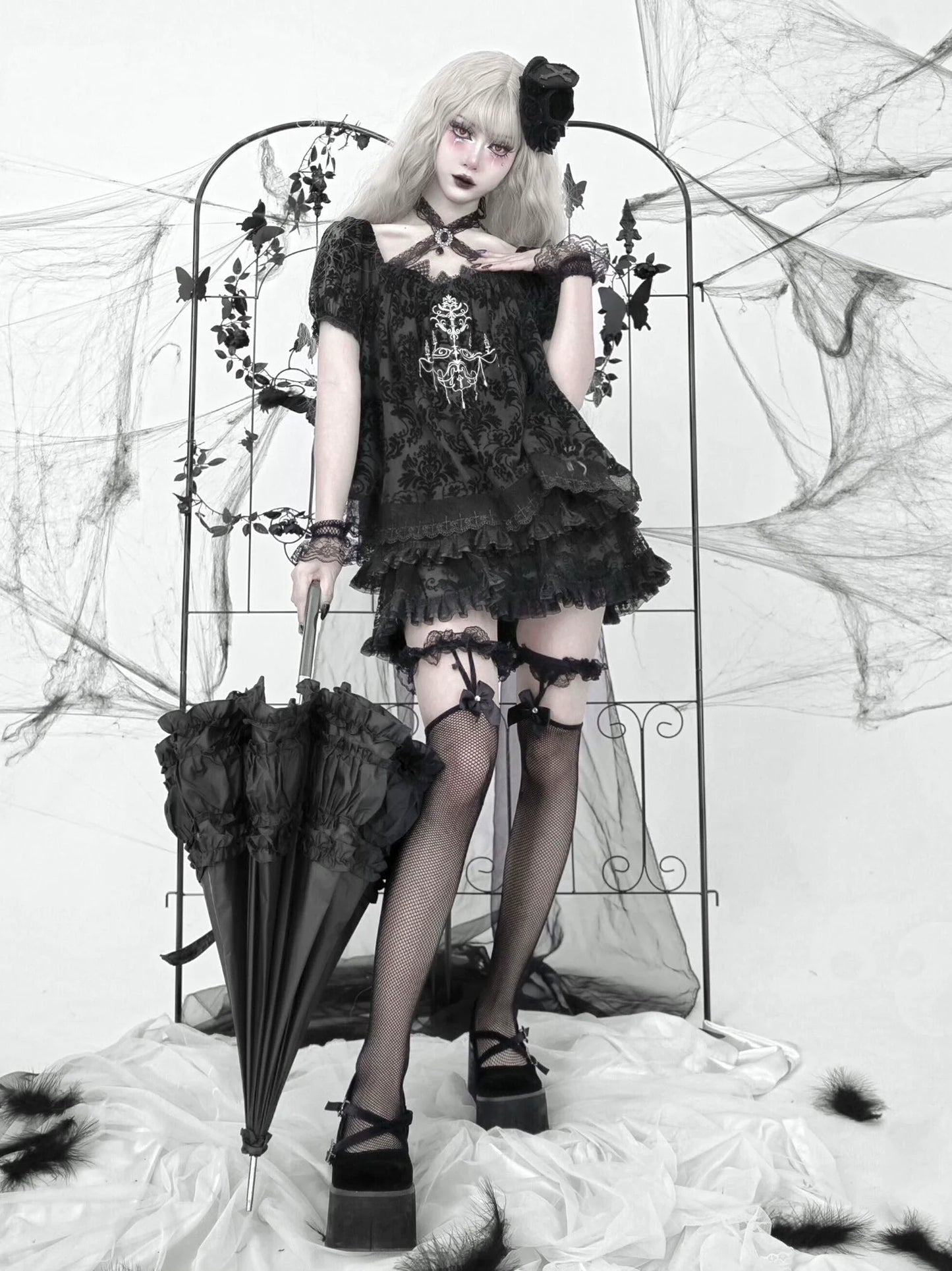 Dunkle Ärmel Puff Top Gothic Stickerei Spitze