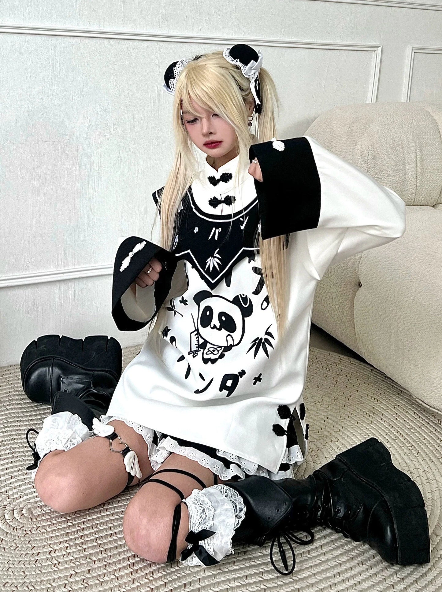 Illustrated China Tops Pandora