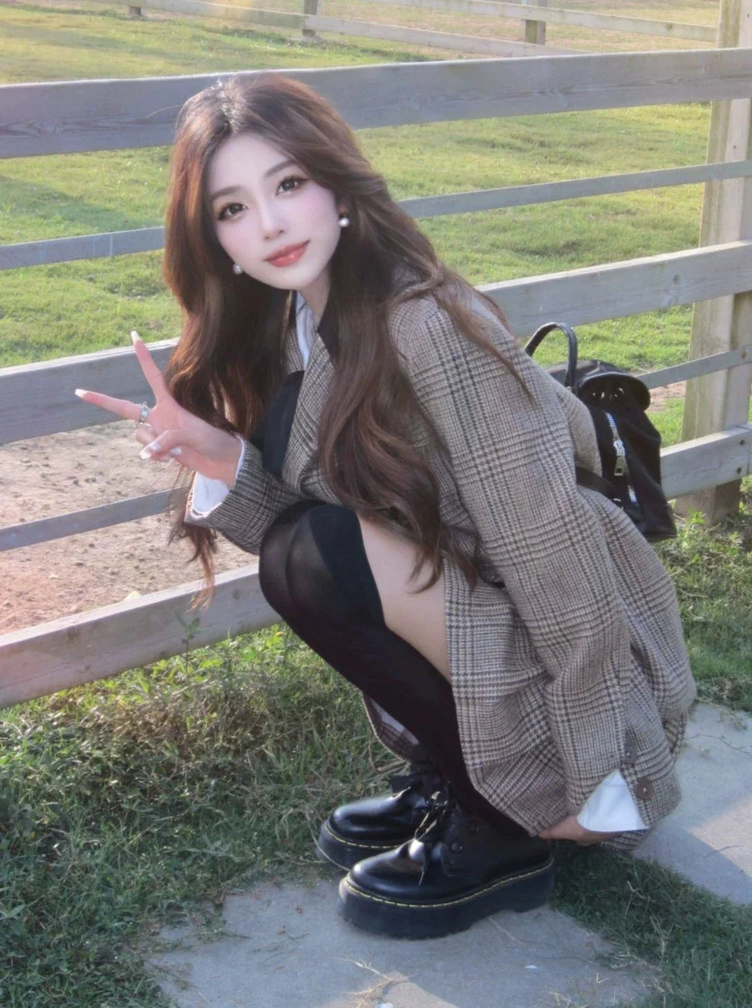 ジャケットアートガールブラウン