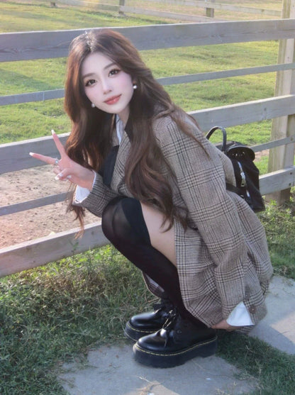 ジャケットアートガールブラウン