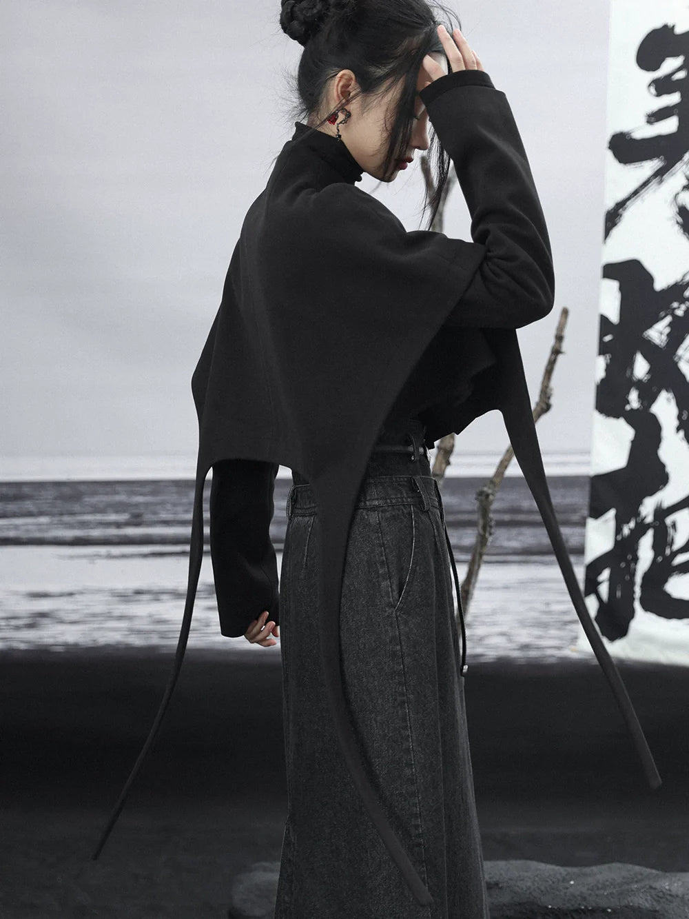 Asymmetrischer China Retro Umhang