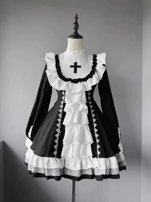 Short Ard Gothic Frilly Sister Dress