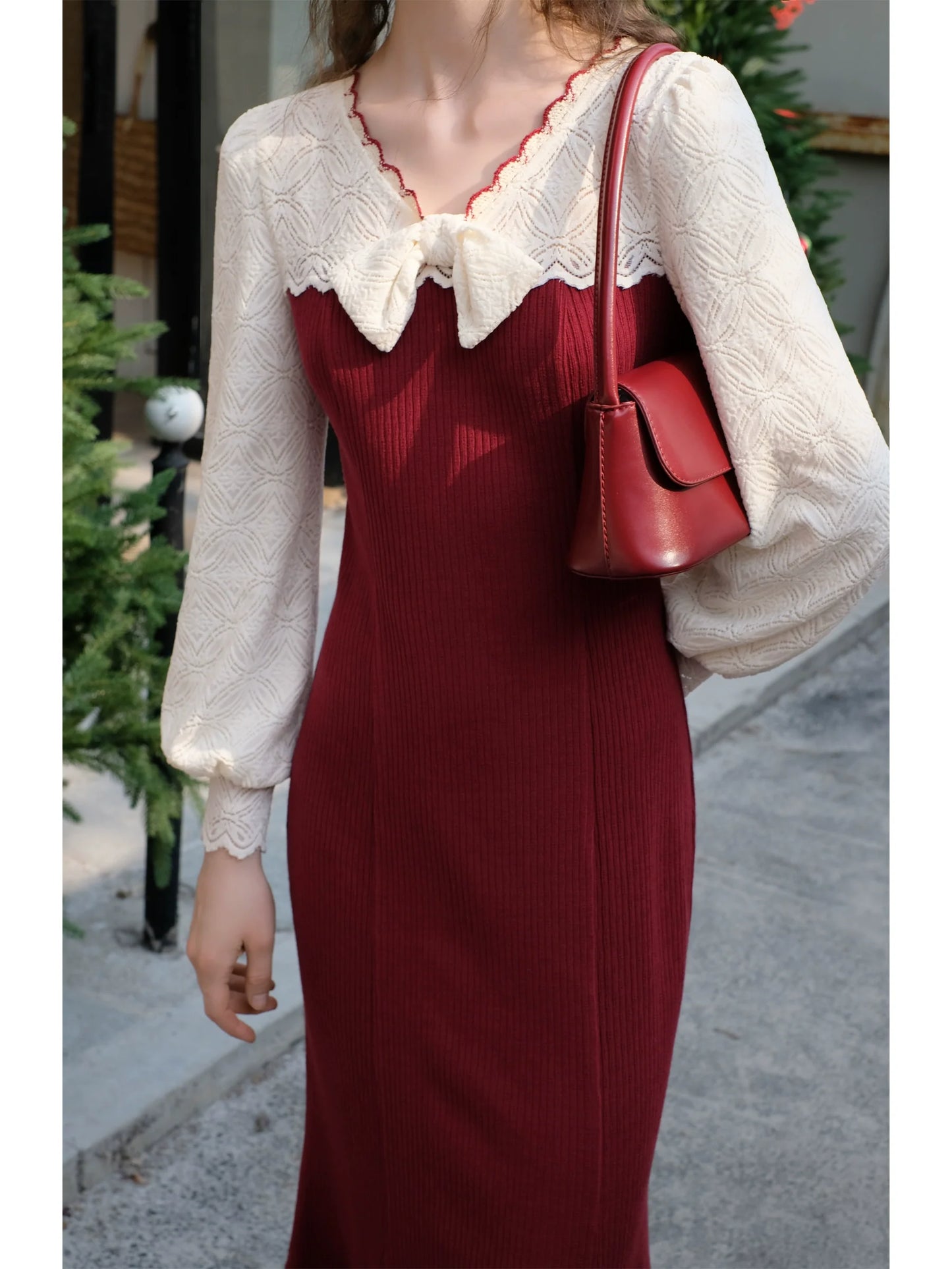 French Mermaid Ribbon Likör Spitzen Strickkleid Kirsche