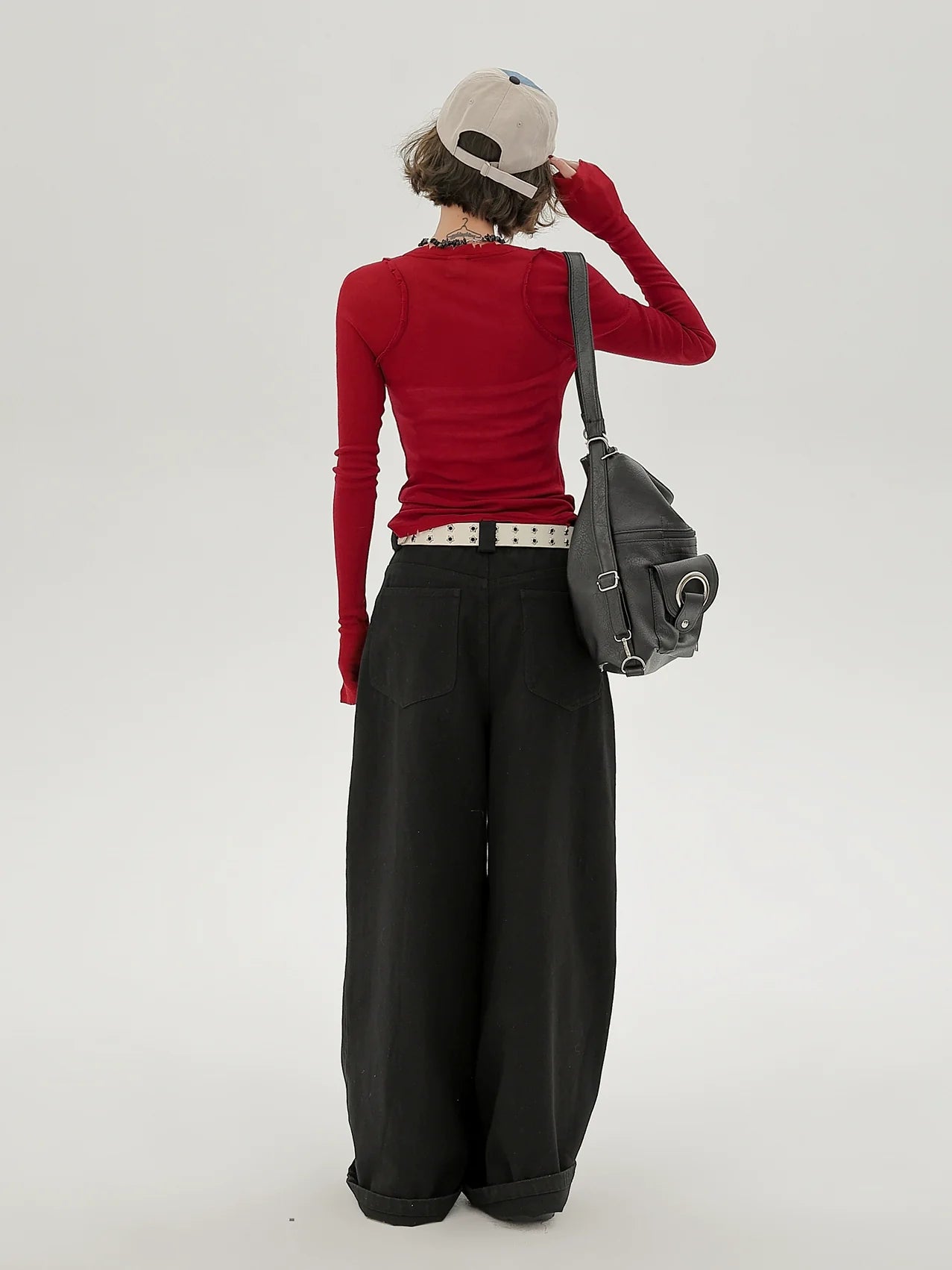 Letter American Slim Design Red T Short Long Cut