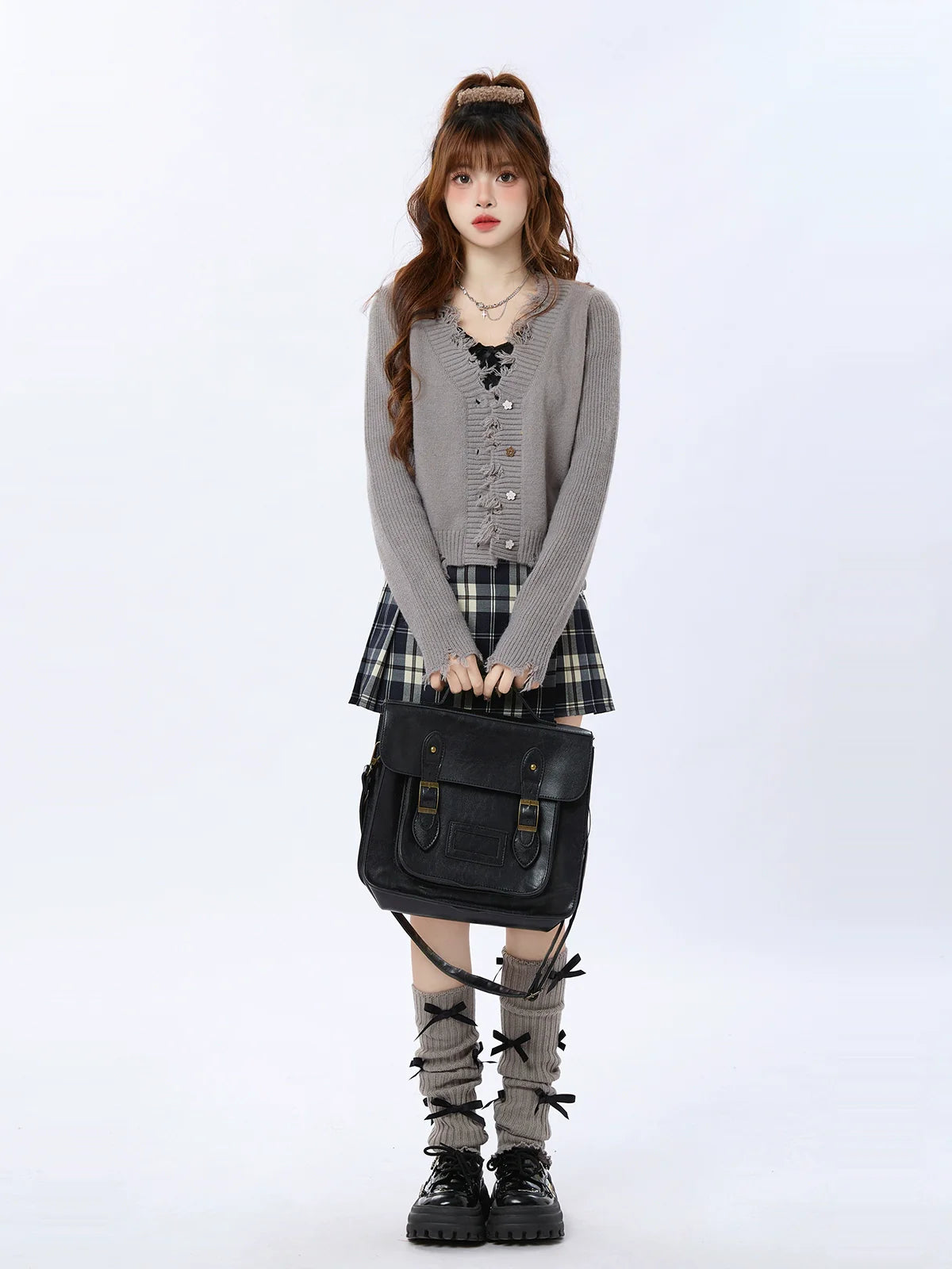 フリンジVネックダメージカーディガン