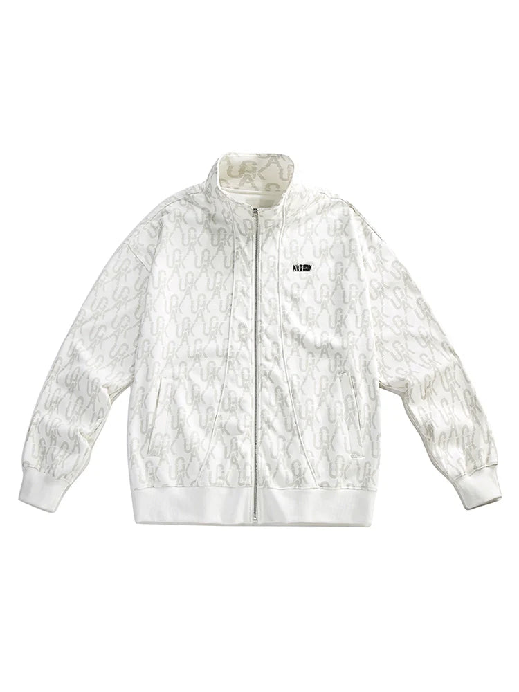 Weiße Jacke mit Reißverschluss und Logo