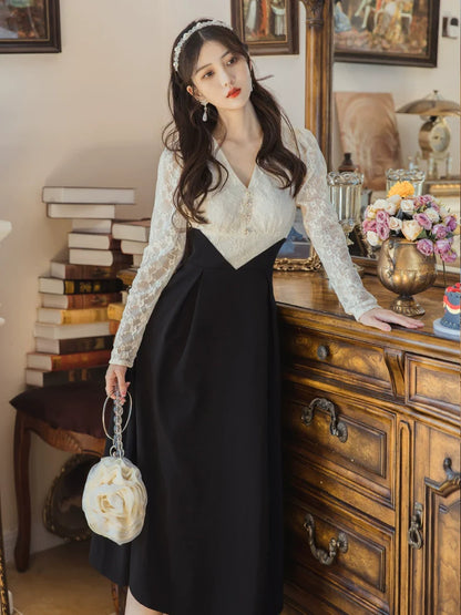 Schickes Retro-Kunststückkleid Zwei elegante