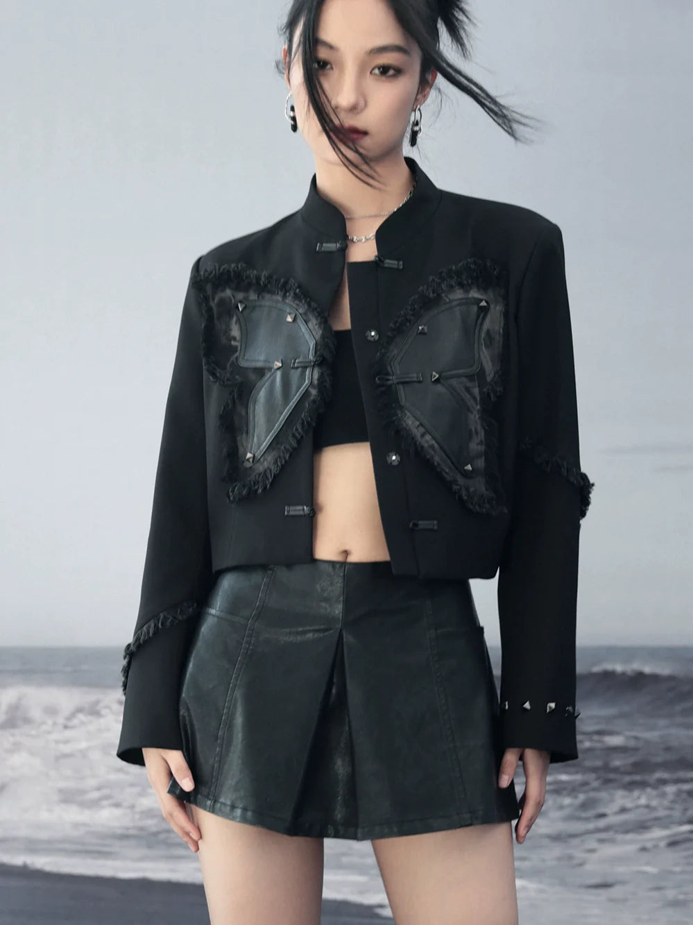 中国製ショートレザーバタフライコート