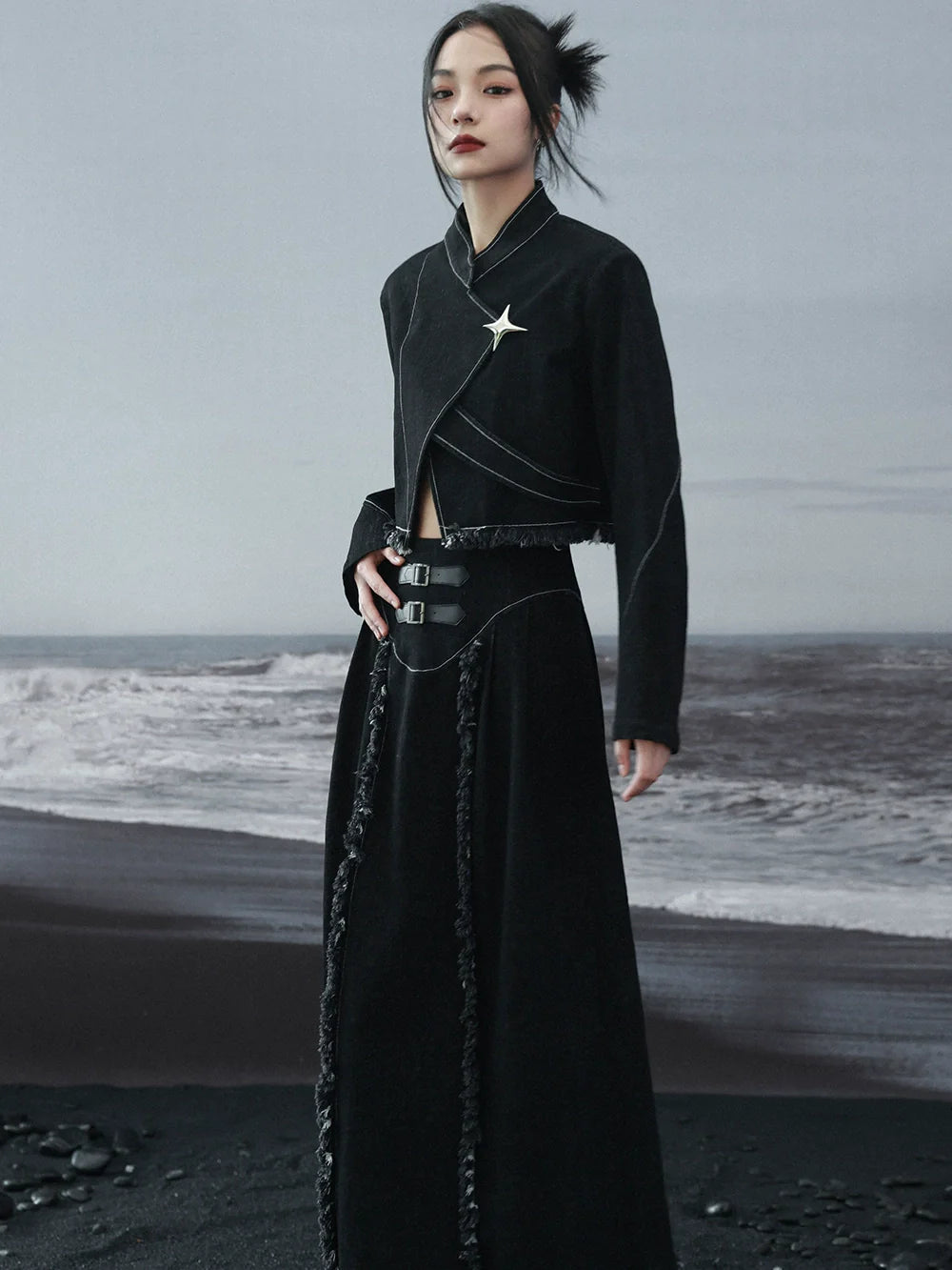 Taillenoberteil, kurz, kontrastierend, locker, Fransen, hohe Farbe