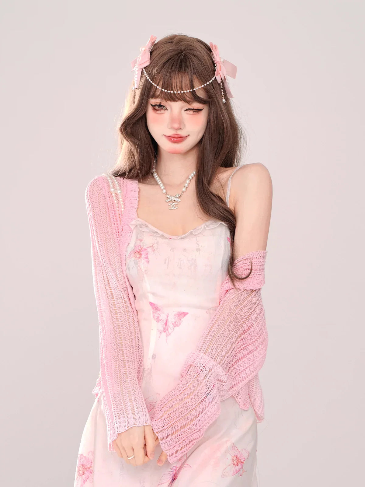 ドレスファン吊り下げ + ピンクニットドリームバタフライシアーカーディガン