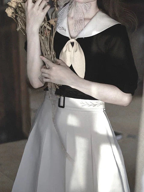 プリーツバニーエレガントネクタイ + レトロな耳パフフレンチスリーブボックスセーラーシャツ + スカートカラー