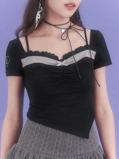 Zweiteiliger Kragen mit asymmetrischem, quadratischem Oberteil