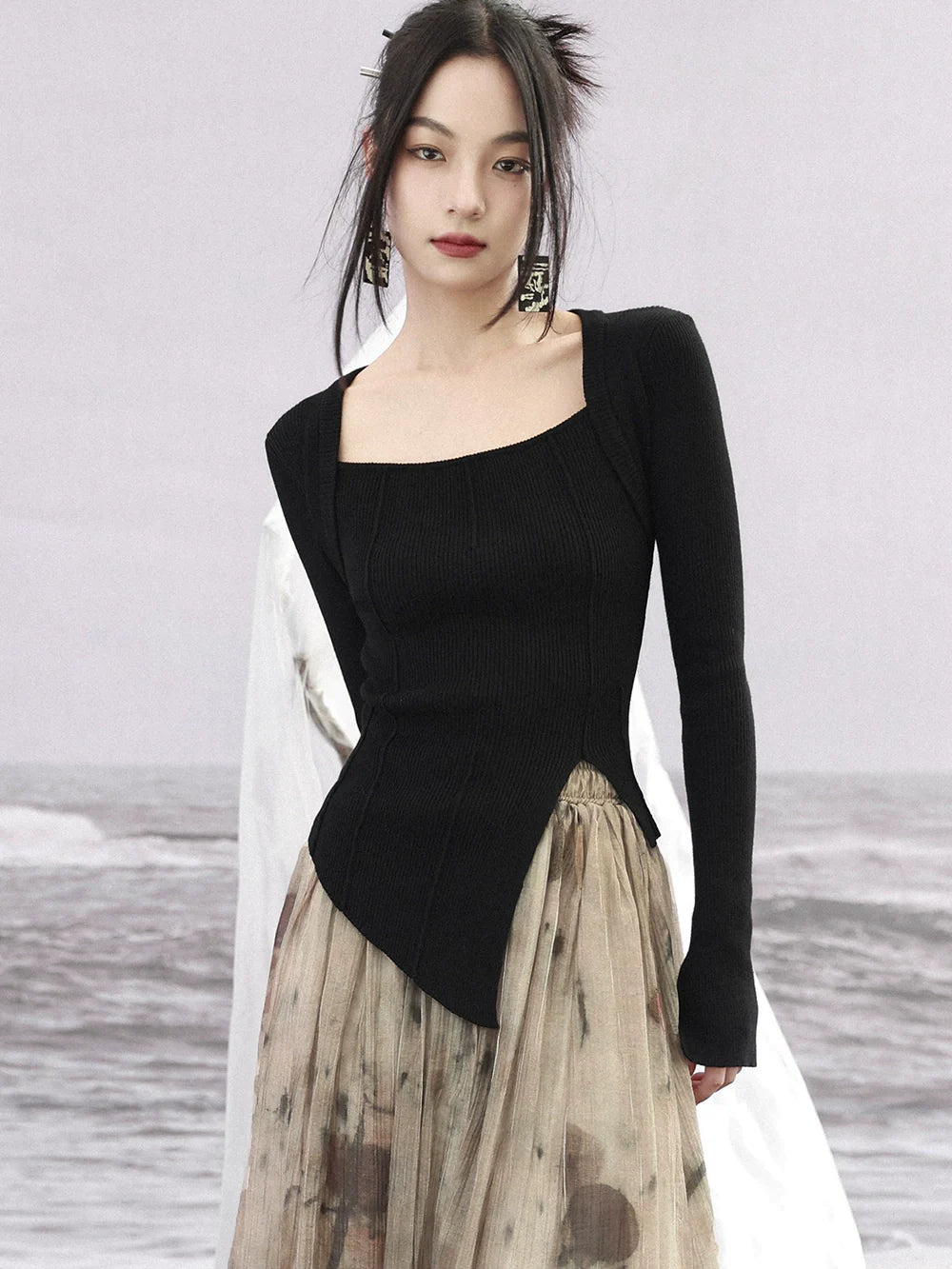 Bottle Slit Square Collar Tops