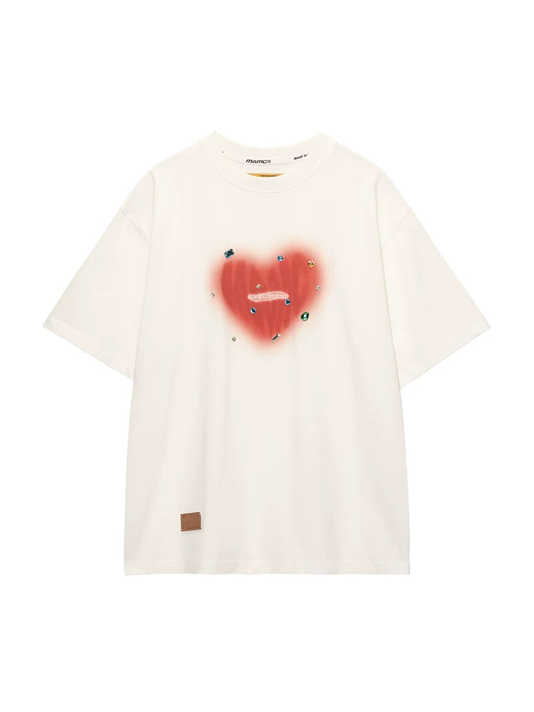 Kurzes über zweifarbigem Top + langem Schmuck