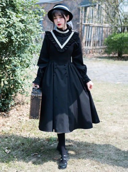 Big Gothic Dress Elegant