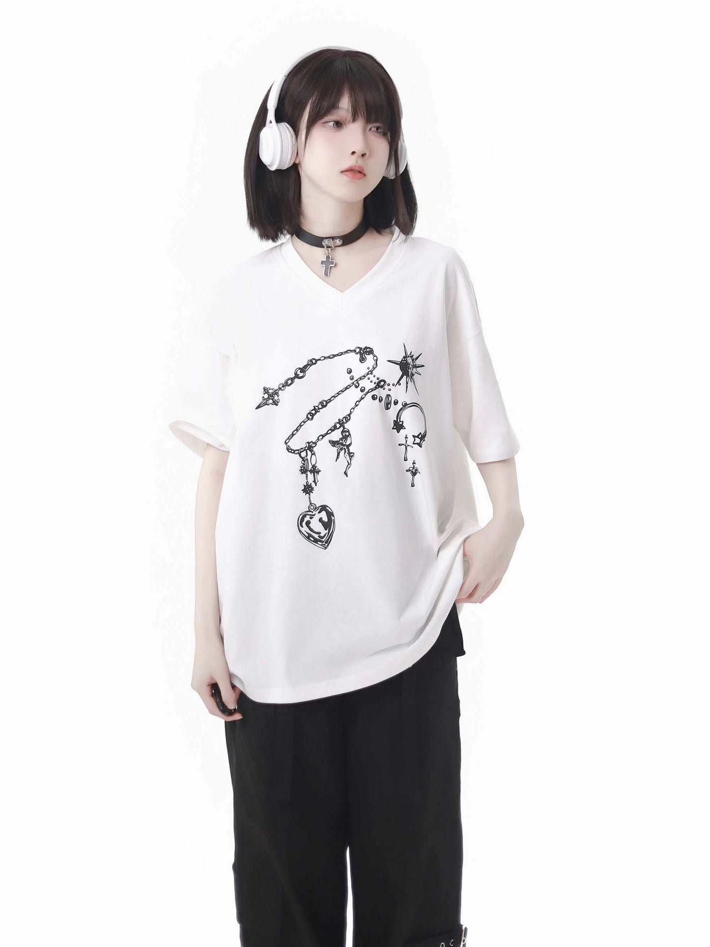 Black T-Shirt V-Neck Print White Gemstone