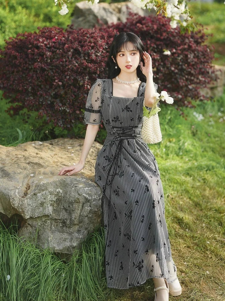 Kleid Retro Sheer Flower