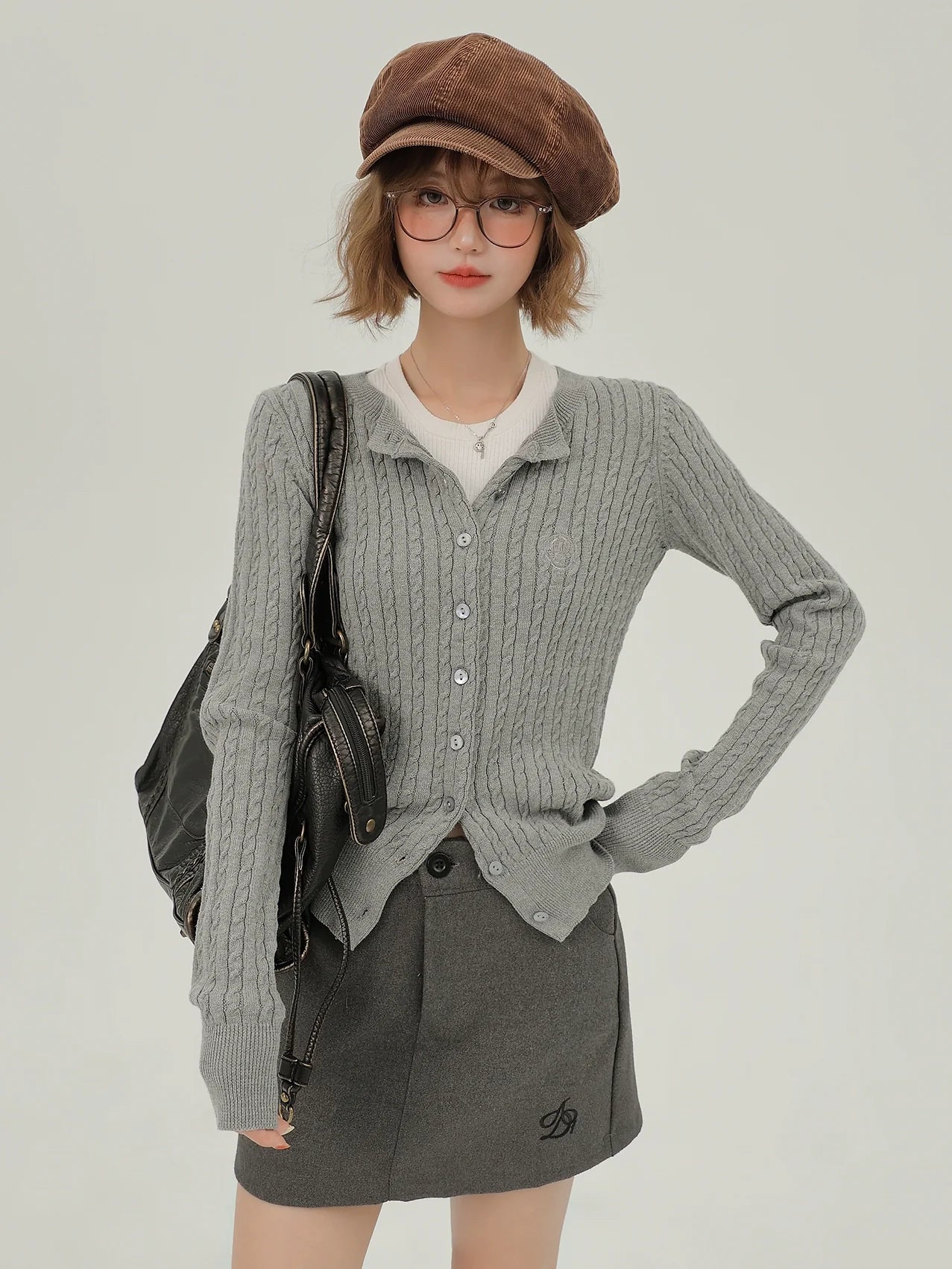 アメリカンレトロラウンドネックスリムニットカーディガン